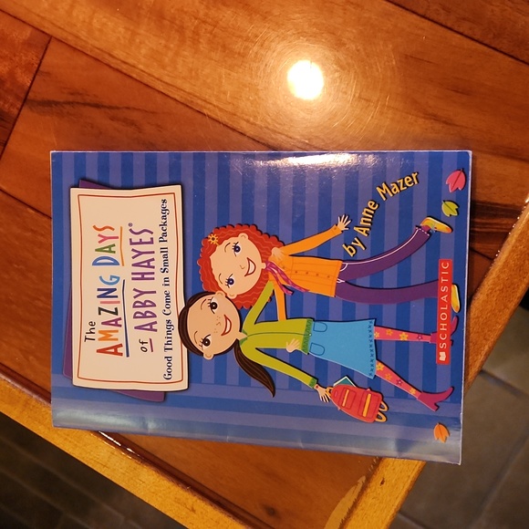 Bundle o sevenf middle school soft cover books - Picture 7 of 8